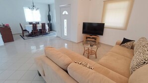 Living area - Two houses with sea view (Utjeha-Bušat)