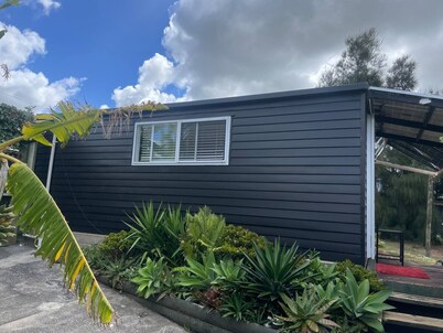 "Domeczech": Off-Grid Charm