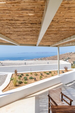 Estudio superior, vista al mar | Terraza o patio