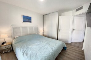 2 Schlafzimmer, Bügeleisen/Bügelbrett, kostenloses WLAN