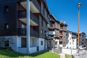 Exterior - Apartment in Morillon at Ski Slope (Morillon)