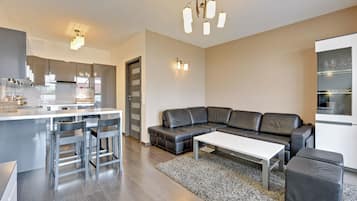 Deluxe Apartment | 1 bedroom, hypo-allergenic bedding, individually decorated