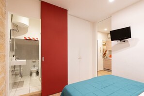 1 室のベッドルーム、アイロン / アイロン台、WiFi、ベッドシーツ