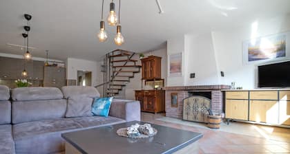 Holiday Home 'Biene Am Meer' with Private Terrace and Wi-Fi
