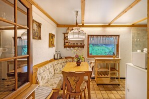 Interior - Holiday Apartment '1' with Shared Terrace and Shared Garden (Schönwald)