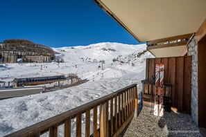 Property grounds - Apartment in Orcières by Ski Slopes & Pool (Orcières)