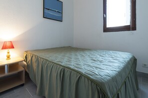 1 bedroom, iron/ironing board - Apartment in Agde near Sandy Beach (Agde)