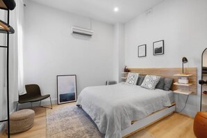 Nôi/giường cho trẻ sơ sinh