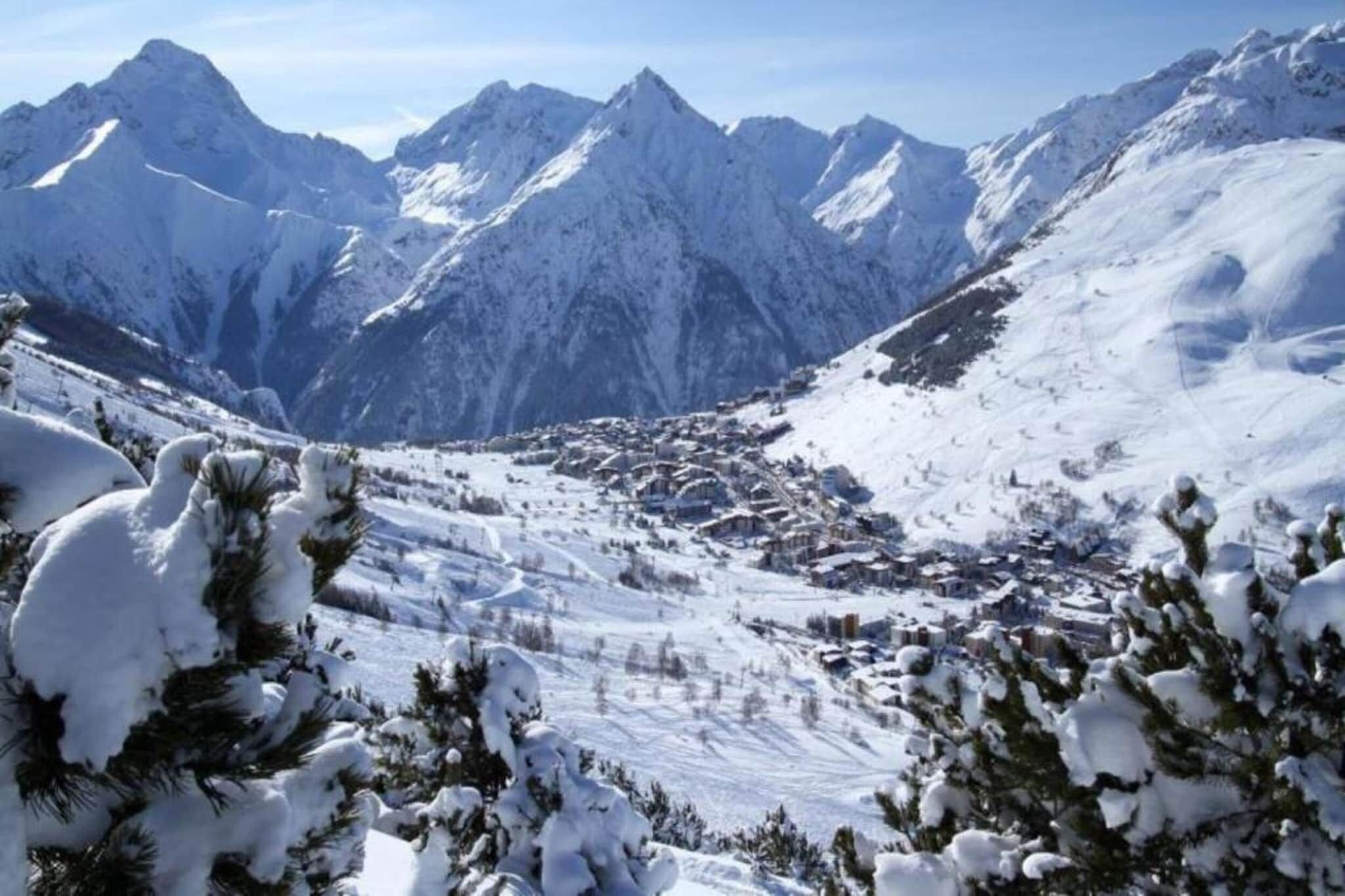 Region [winter] (>5 km)