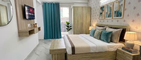 Deluxe Room, Balcony