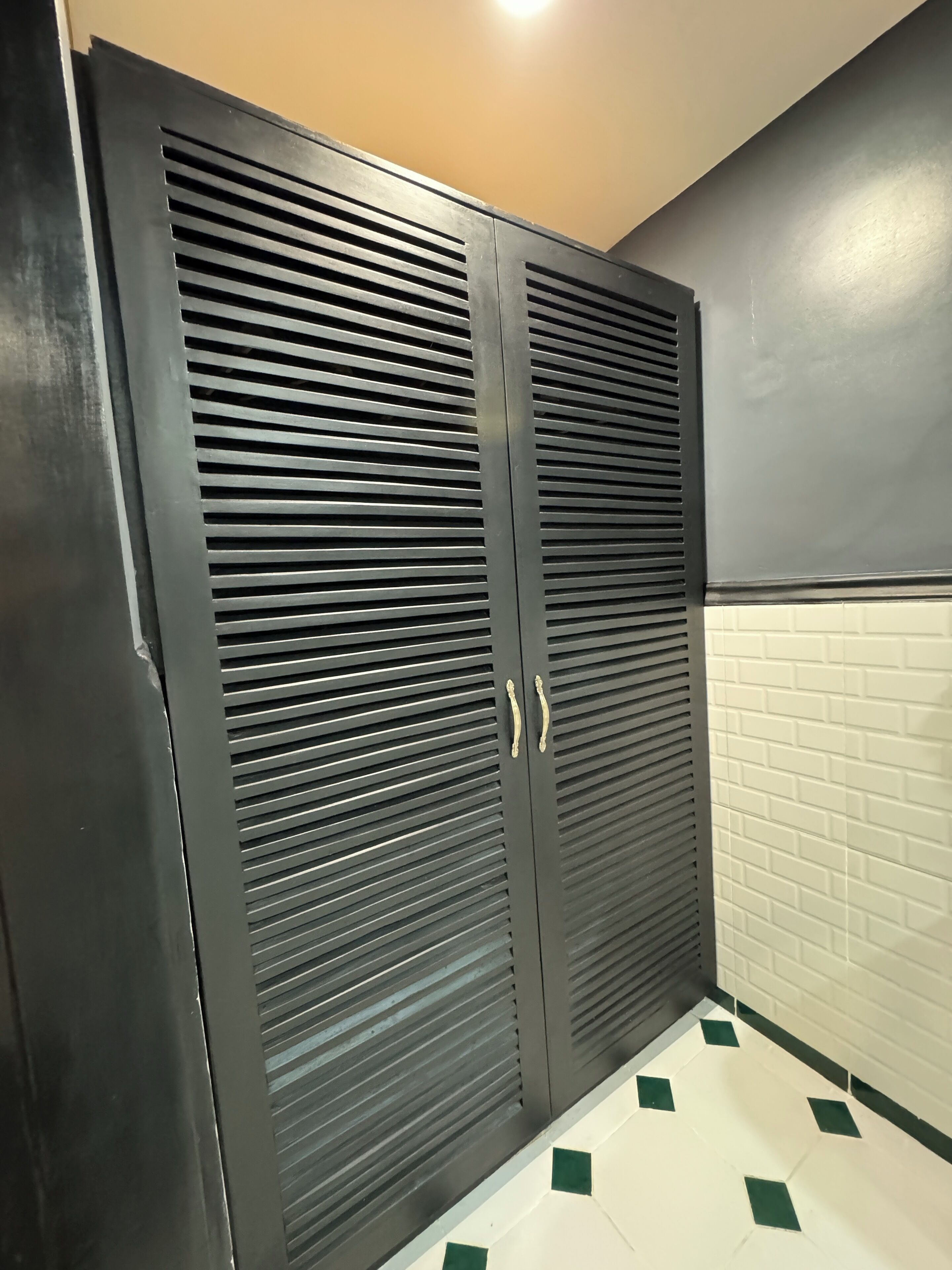 Premier Room, Garden View | Desk, laptop workspace, free cots/infant beds, free WiFi