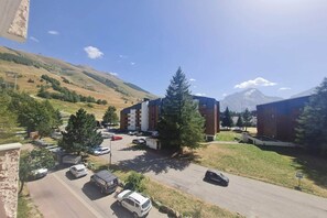 Property grounds - Equipped Apartment in Center (Les Deux Alpes)