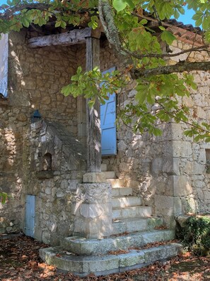 Enceinte de lâhĂ©bergement