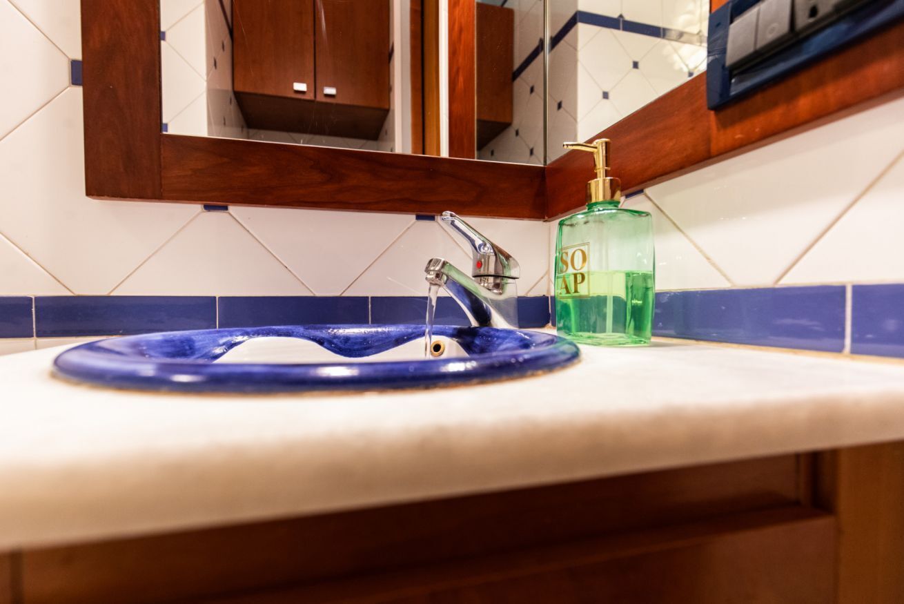 Doccia, asciugacapelli, bidet, asciugamani