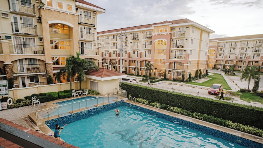 🌿 Stylish & Serene Stay in Davao City 🌿