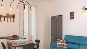 Uklassifisert bilde, 4 av 28, knapp