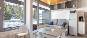 Alpine Hideaway with Balcony