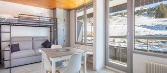 Alpine Hideaway with Balcony