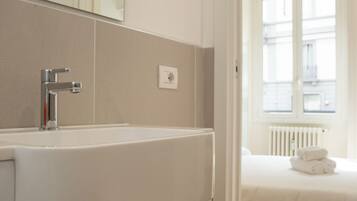 1 Schlafzimmer, WLAN, Bettwäsche