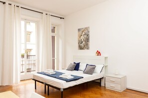 2 bedrooms, WiFi - Picasso - Spacious Exclusive Apartment (Milano)