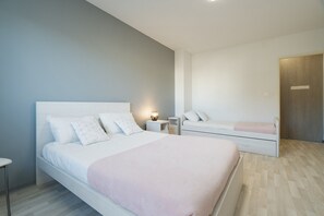 2 bedrooms, iron/ironing board