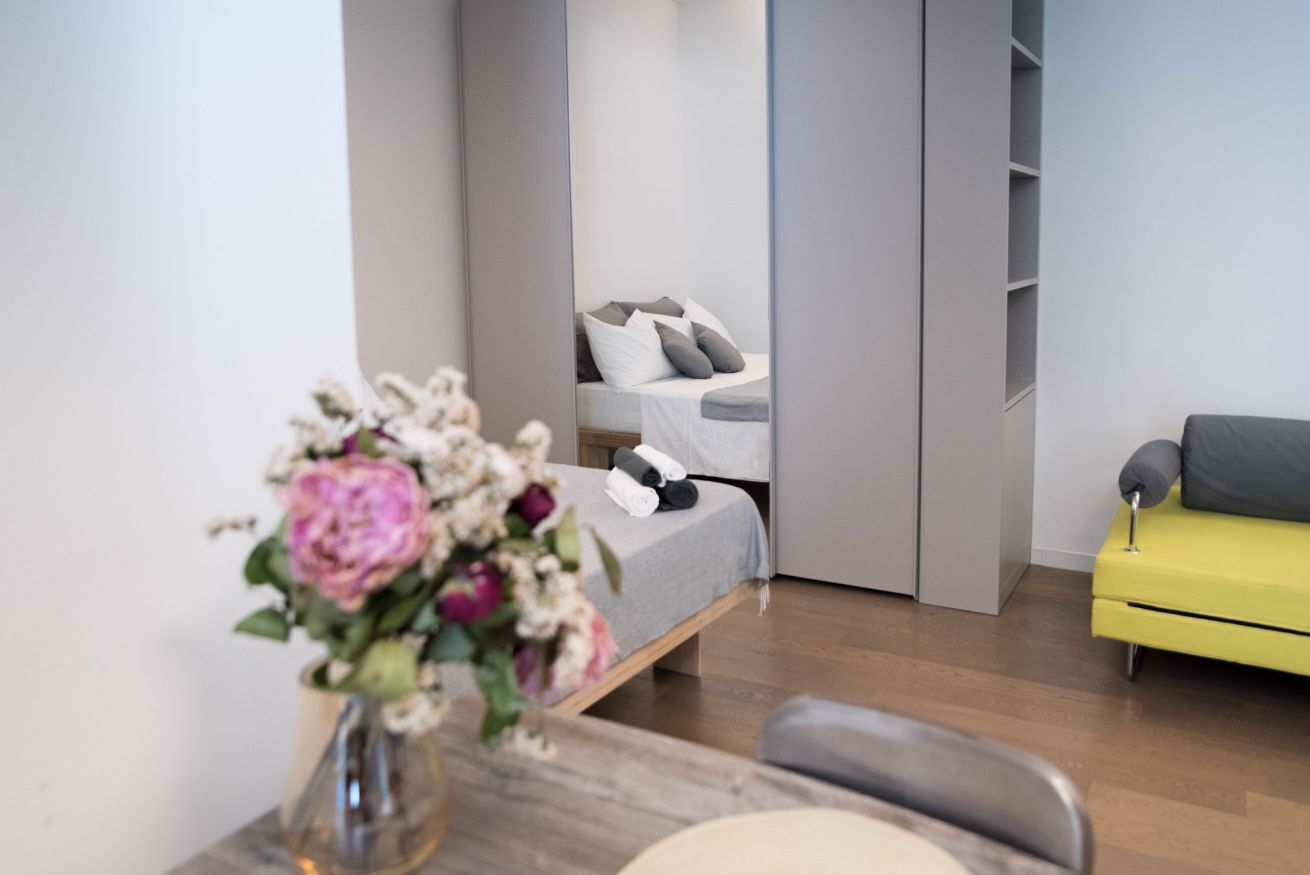 1 camera, Wi-Fi, lenzuola