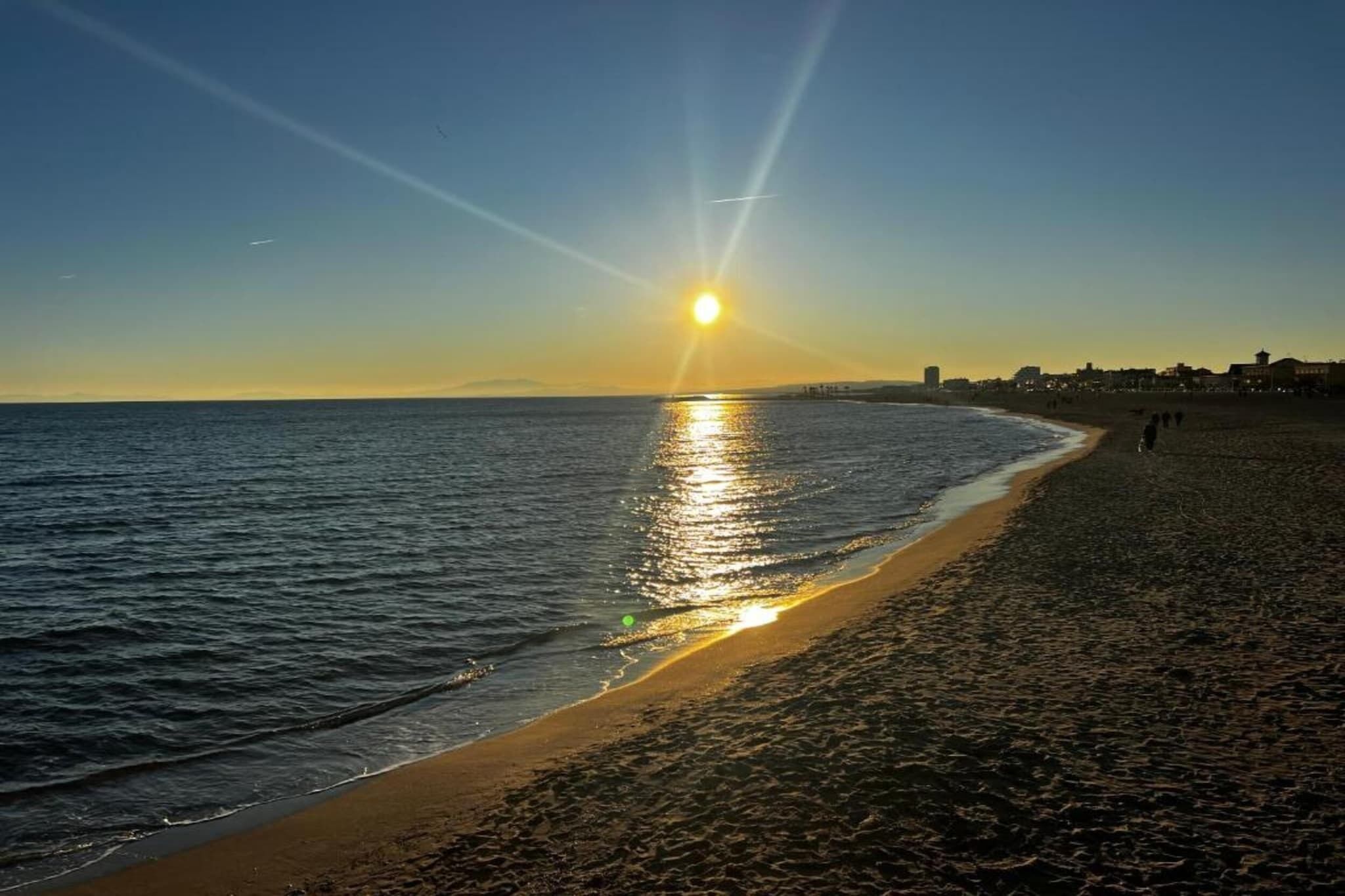 Nær stranden