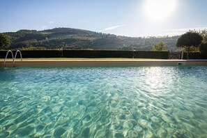 A heated pool - My Exclusive Italy - Authentic Chianti's Villa with Private Pool and view (Panzano In Chianti)