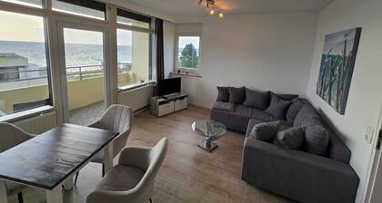 Welcome to the enchanting vacation apartment "Vier Jahreszeiten 3-45" in GroĂenb