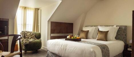 Skrivebord, strygejern/strygebræt, gratis Wi-Fi