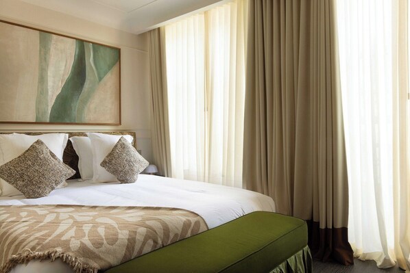 1 bedroom, iron/ironing board, internet, bed sheets