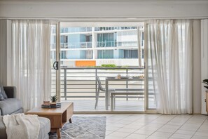 Interior - Windsong Caloundra: Sunsets Sea Breezes & Style (Caloundra Region)
