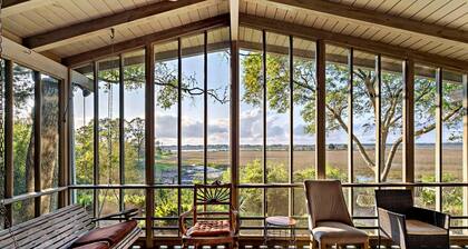 Hot Tub & Grill | Folly Marsh House