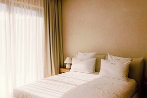 4 chambres, fer et planche à repasser, accès au Wi-Fi (inclus)