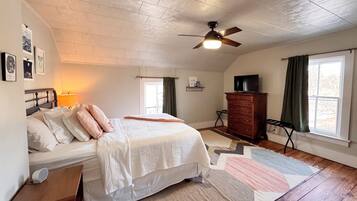 1 chambre, fer et planche Ă repasser, Wi-Fi gratuit, draps fournis