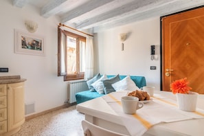 Living area - San Marco 1692 (Venice)