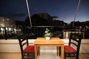 Quang cảnh ban công