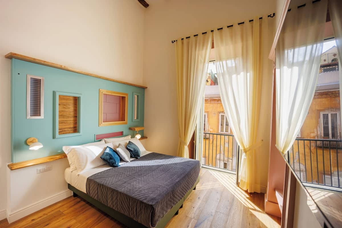 1 bedroom, in-room safe, desk, blackout curtains