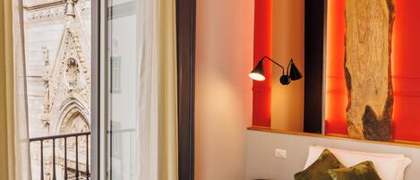 Luxury Suite, City View | Terrace/patio