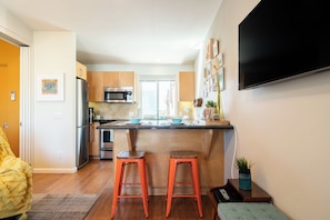 Fridge, microwave, oven, stovetop - Perfect Beach Studio:  Full Kitchen, bath, steps from the ocean boardwalk, AC/Heat and parking. (San Diego)