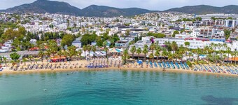 Ladonia Hotels Leo Beach Resort