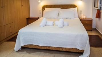 1 chambre, fer et planche Ă  repasser, Wi-Fi, draps fournis