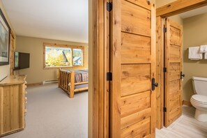 3 Schlafzimmer, Bügeleisen/Bügelbrett, kostenloses WLAN, Bettwäsche