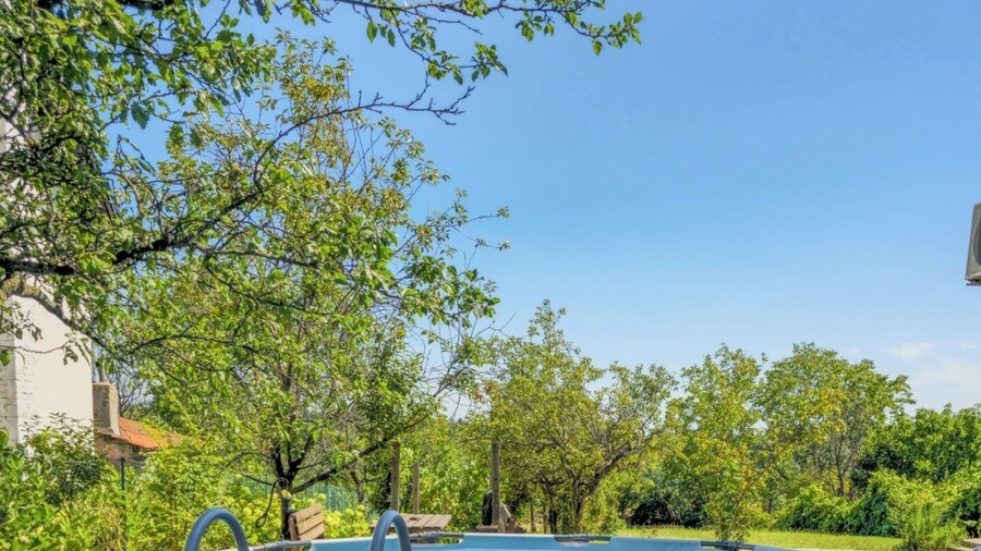 Vila Nera Banstol Cottage