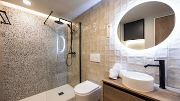 Apartamento Deluxe | Baño