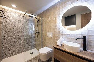 Apartamento Deluxe | Baño