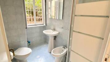 Haartrockner, Handtücher