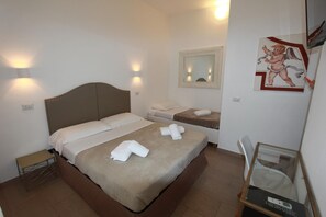 1 室のベッドルーム、WiFi (無料)