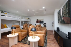 5 bedrooms, iron/ironing board, travel crib, WiFi