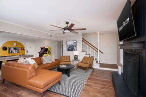 TV, fireplace - Giddy Up Getaway: Pool, Hot Tub & Family Fun! (San Antonio)